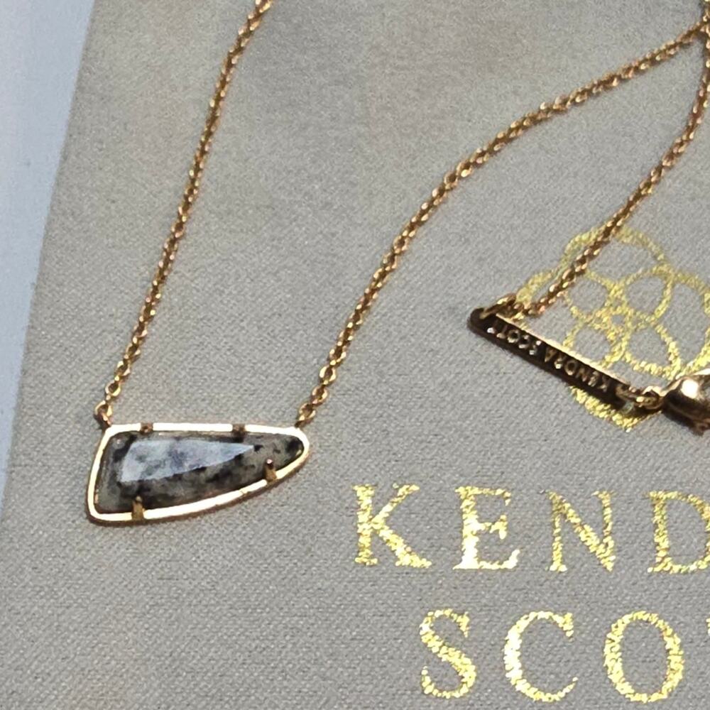 KENDRA‎ SCOTT Etta Grey Granite NECKLACE